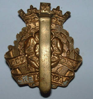 DUKEOFLANCASTERSOWNYEOCAPBADGE2.JPG