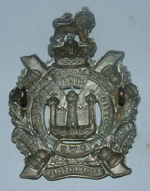 KINGSOWNSCOTTISHBODERERSPRE1901GLENGARRYBADGE2JPG.JPG