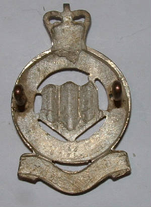 NORTHUMBERLANDHUSSARSOFFICERSPOST1953CAPBADGE2JPG.JPG