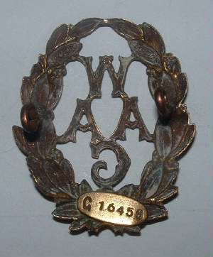 WOMENSARMYAUXILIARYCORPSCAPBADGE2JPG.JPG